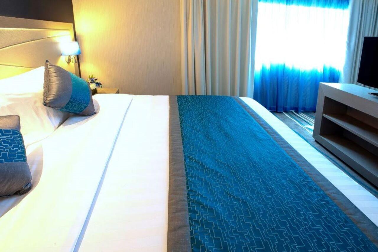 Al Sarab Hotel Dubai Bagian luar foto