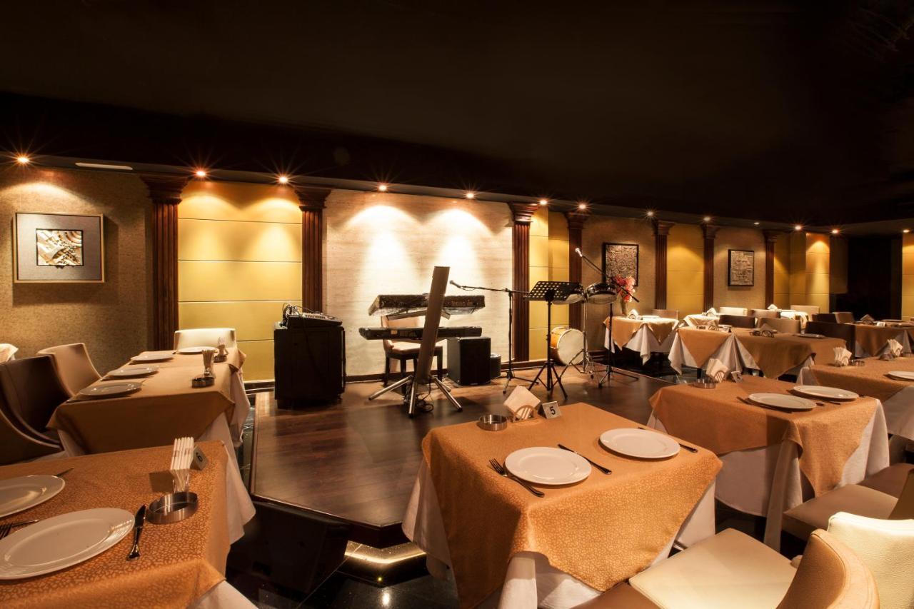 Al Sarab Hotel Dubai Bagian luar foto